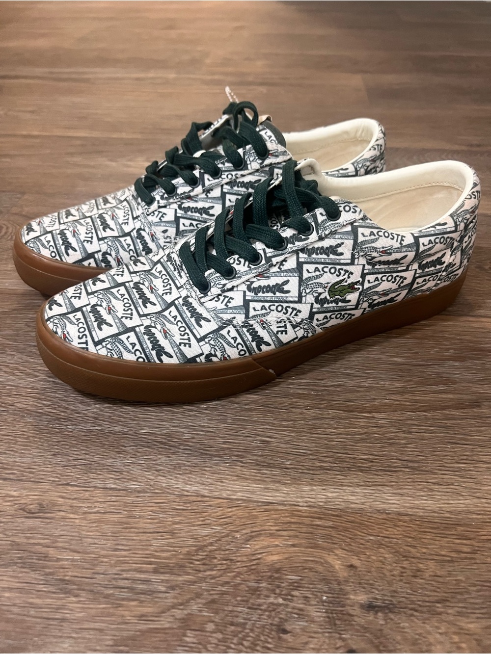 Lacoste White Logo-Print Sneakers with Green Accents and Brown Sole/A742